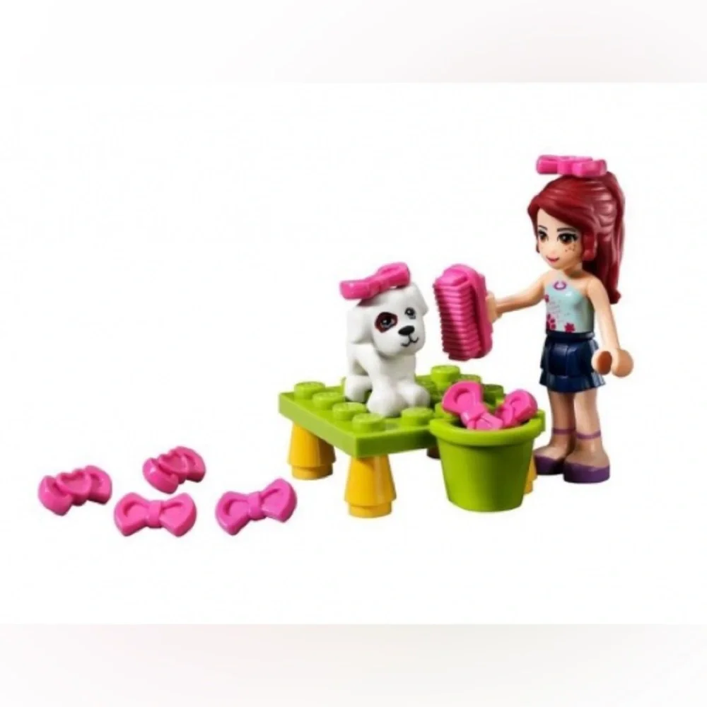 LEGO Friends #3934 Mia’s Puppy House 2012 Retired Set (Pre-Owned)